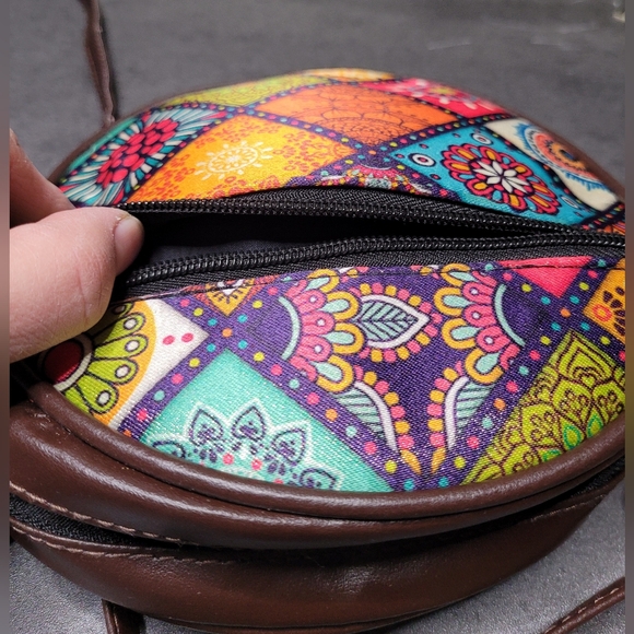 Boho Style Round Crossbody or Shoulder Bag RC Custom Tailoring - Picture 5 of 11